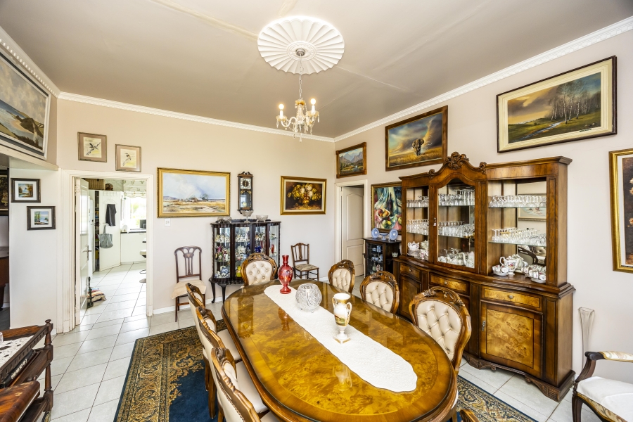 5 Bedroom Property for Sale in Gonubie Eastern Cape